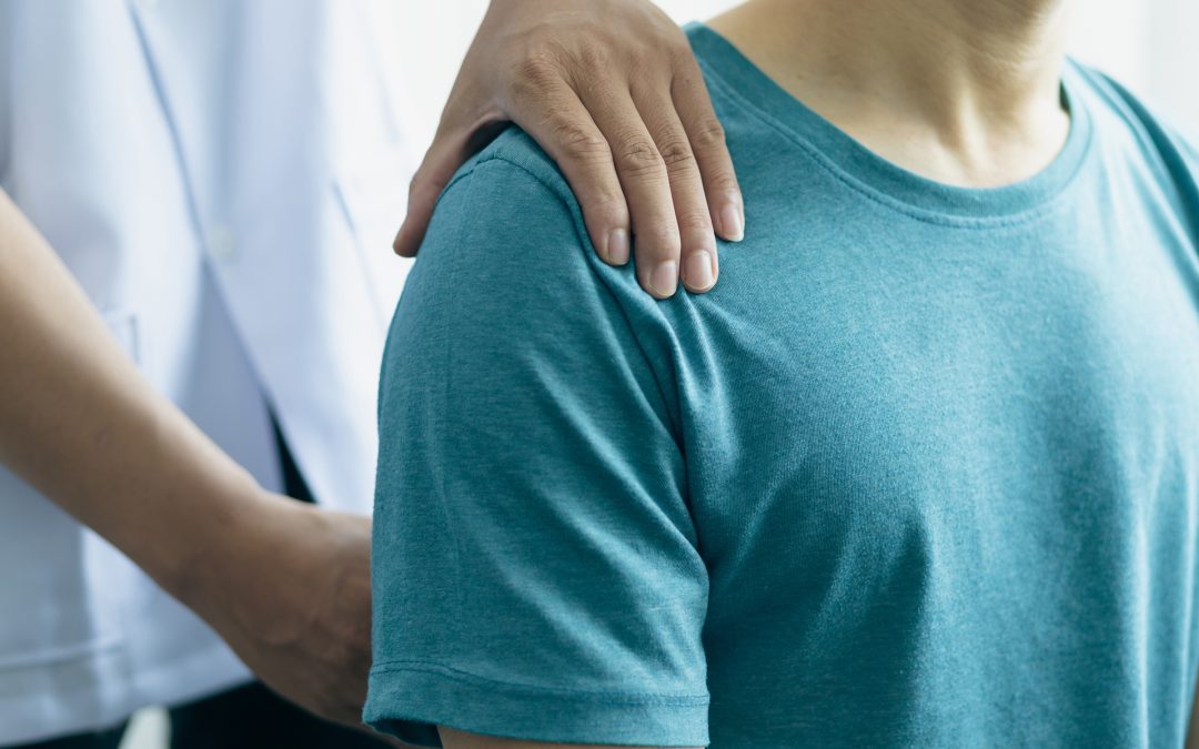 Deltoid Pain and Reverse Shoulder Replacement Surgery